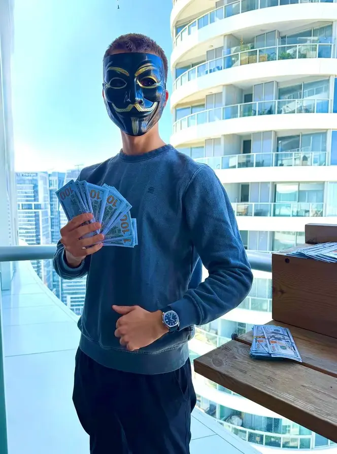 Mr. SQL, Founder and CEO portrait